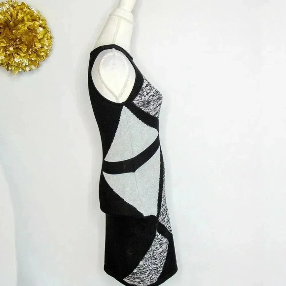 Trina Turk Womens Deirdre Mini Sweater Dress Gray Black Geometric Space Dye S - Picture 4 of 6